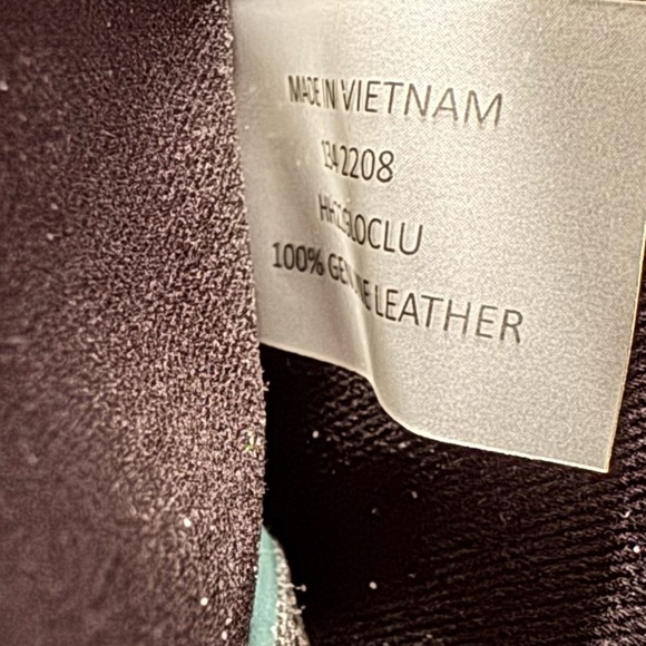 REBECCA MINKOFF LOU CROC EMBOSSED CLUTCH BOTTLE GREEN W GUNMETAL HARDWARE NWT - Picture 7 of 12